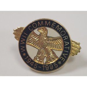 WWII - 50 Year Commemorative Pin 1945 - 1995 Preowned Pin Nice